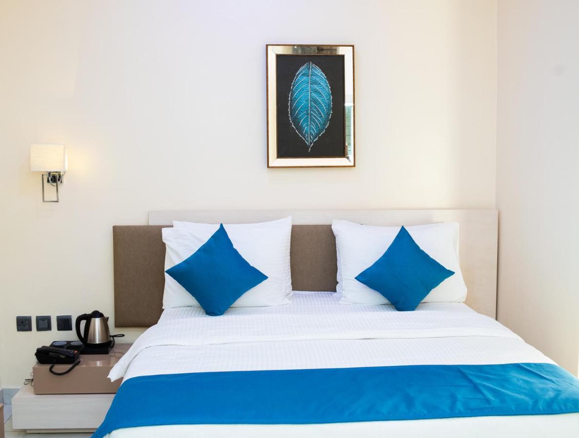 Bkt Cribs - Apartments & Suites 阿布贾 外观 照片